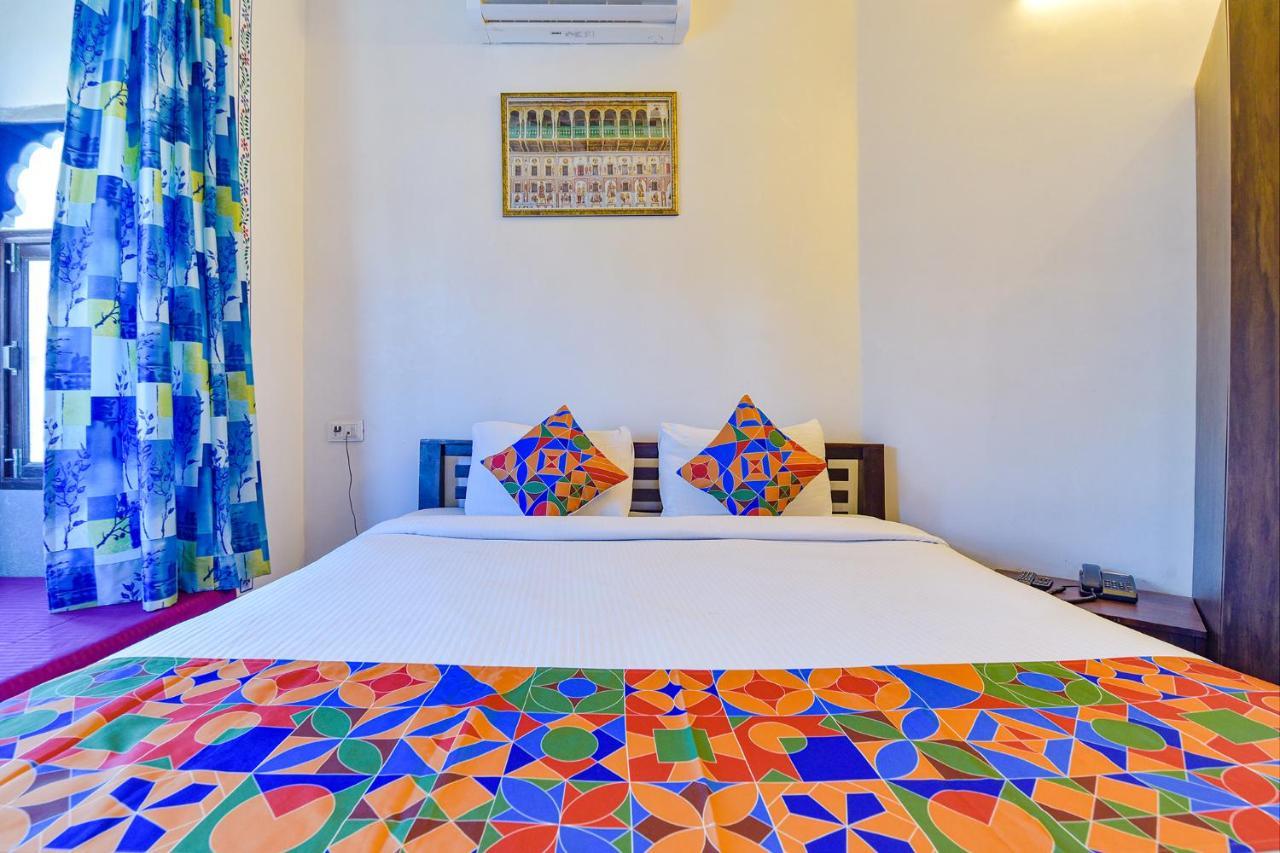 Fabexpress Achrol Palace Udaipur Kültér fotó
