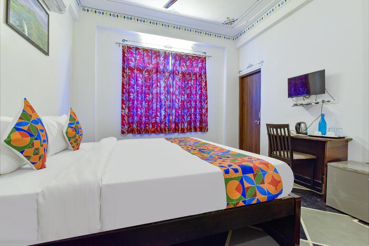 Fabexpress Achrol Palace Udaipur Kültér fotó