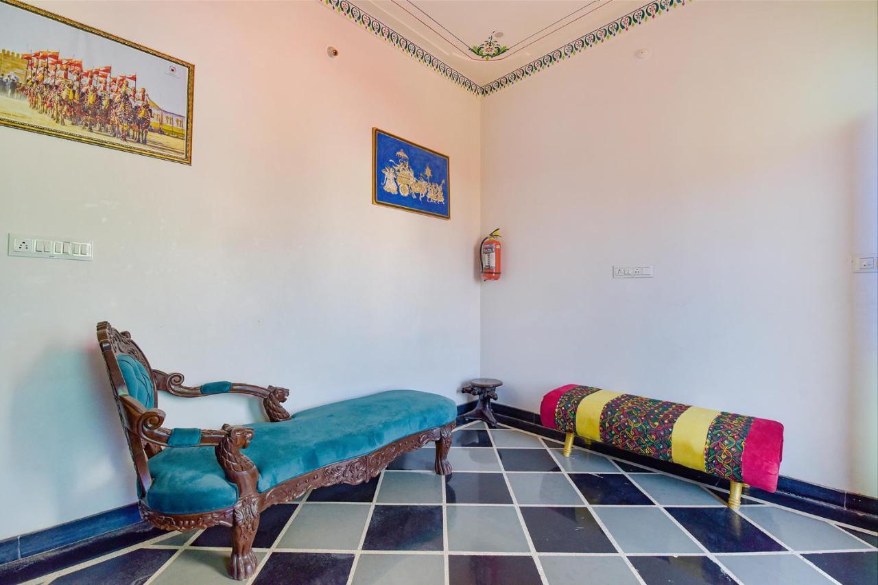 Fabexpress Achrol Palace Udaipur Kültér fotó
